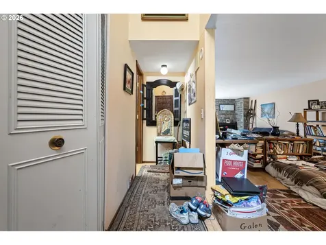 157 Westbrook Way Eugene OR 97405