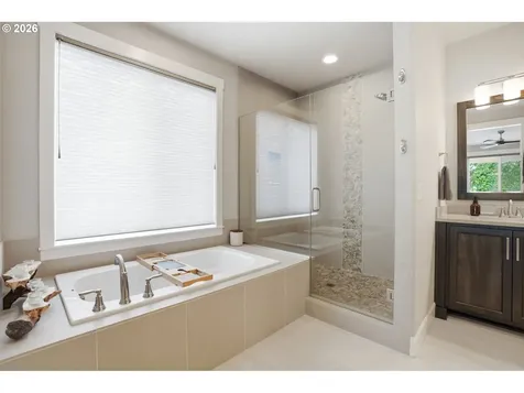 13906 NE 52nd Avenue Vancouver WA 98686