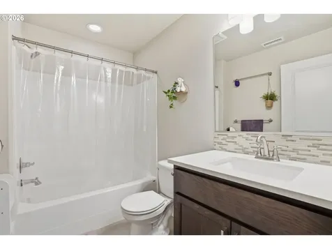 13906 NE 52nd Avenue Vancouver WA 98686