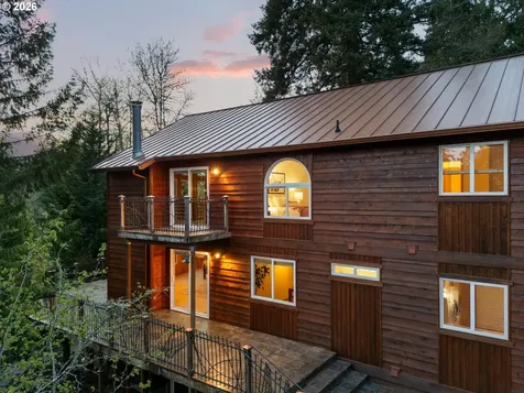 5395 NW 137th Avenue Portland OR 97229