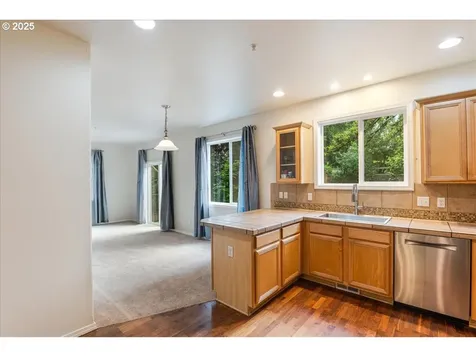 12636 SE Stephens Street Portland OR 97233