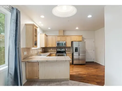 12636 SE Stephens Street Portland OR 97233