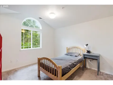 12636 SE Stephens Street Portland OR 97233