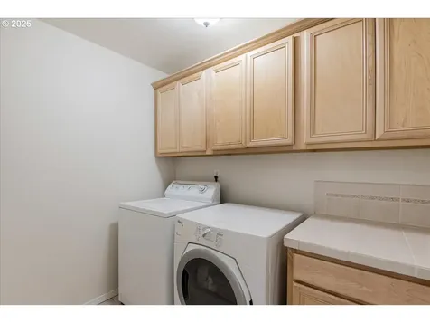 12636 SE Stephens Street Portland OR 97233