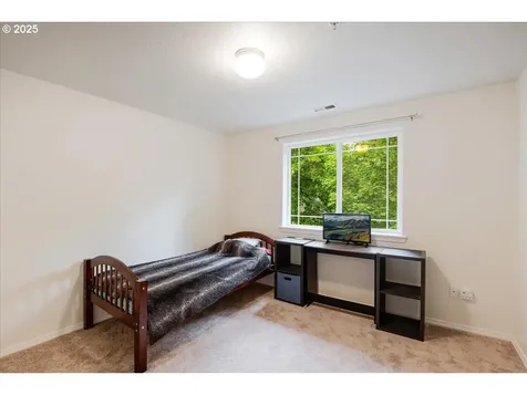 12636 SE Stephens Street Portland OR 97233