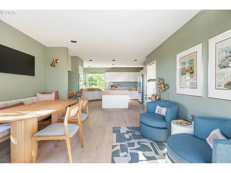 23 Masaryk Street Lake Oswego OR 97035