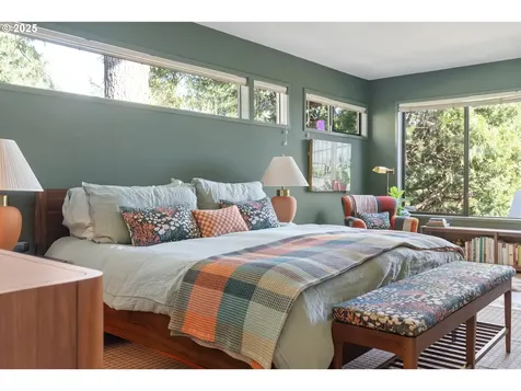 23 Masaryk Street Lake Oswego OR 97035