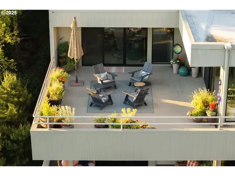 23 Masaryk Street Lake Oswego OR 97035