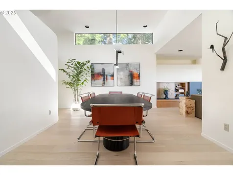 23 Masaryk Street Lake Oswego OR 97035