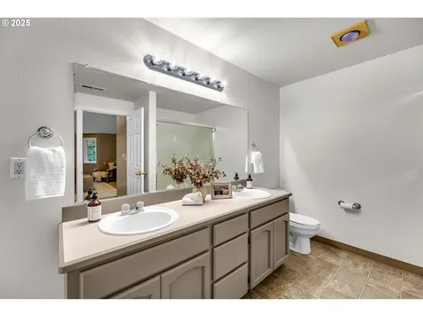 17602 NE 232nd Avenue Brush Prairie WA 98606