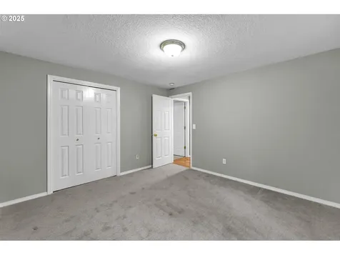 17602 NE 232nd Avenue Brush Prairie WA 98606