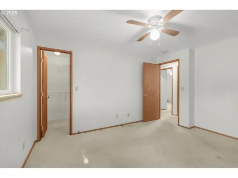 47666 W 1st Street Oakridge OR 97463