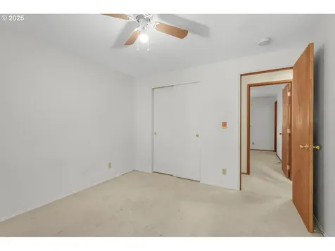 47666 W 1st Street Oakridge OR 97463