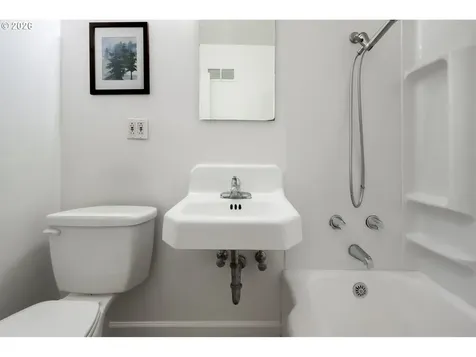 3117 SE 81st Avenue Portland OR 97206