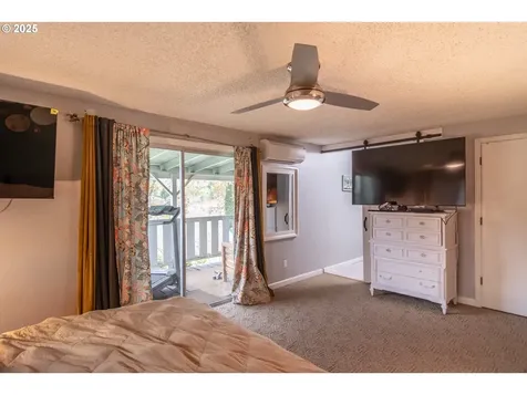 207 NE Spencer Court Roseburg OR 97470
