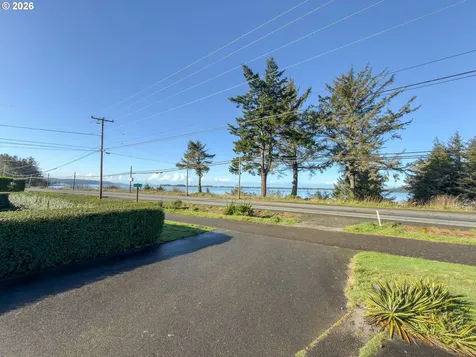 92222 Cape Arago Highway Coos Bay OR 97420