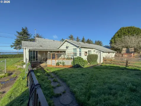 92222 Cape Arago Highway Coos Bay OR 97420