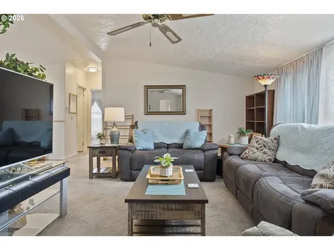17561 SW Hancock Way Beaverton OR 97006