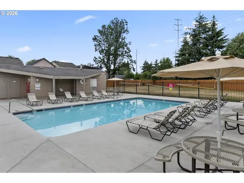 17561 SW Hancock Way Beaverton OR 97006