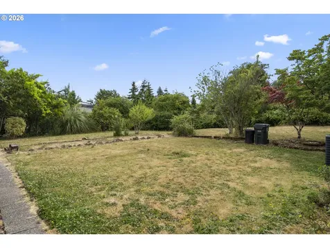 17561 SW Hancock Way Beaverton OR 97006