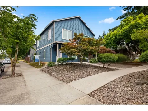 6136 SE Duke Street Portland OR 97206