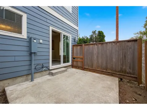 6136 SE Duke Street Portland OR 97206