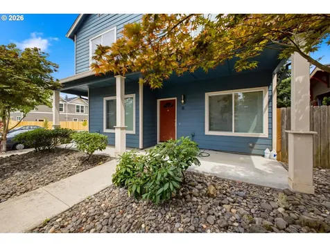 6136 SE Duke Street Portland OR 97206