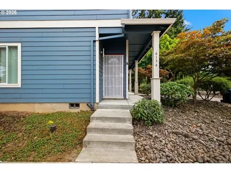 6136 SE Duke Street Portland OR 97206