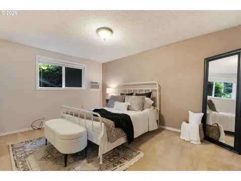 10015 NE 93rd Avenue Vancouver WA 98662