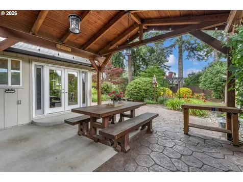10015 NE 93rd Avenue Vancouver WA 98662
