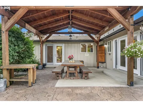 10015 NE 93rd Avenue Vancouver WA 98662