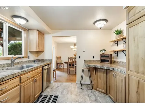 10015 NE 93rd Avenue Vancouver WA 98662
