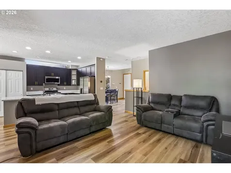 17301 SE 24th Street Vancouver WA 98683