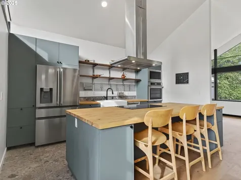 2590 Long Street Sweet Home OR 97386