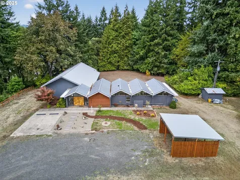 2590 Long Street Sweet Home OR 97386