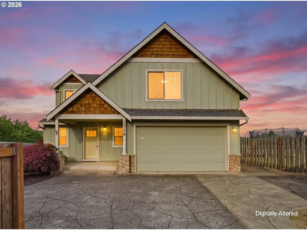 2528 N Crater Lane Newberg OR 97132