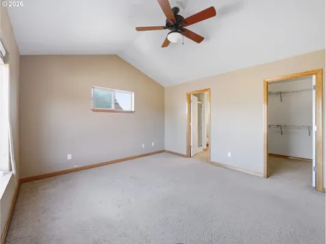2528 N Crater Lane Newberg OR 97132