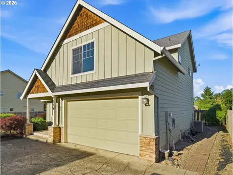 2528 N Crater Lane Newberg OR 97132