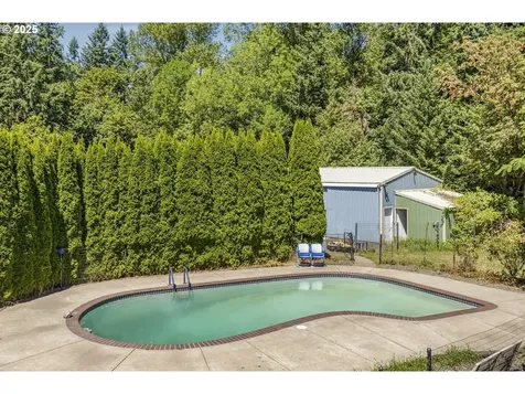23851 Schultz Road NE Aurora OR 97002