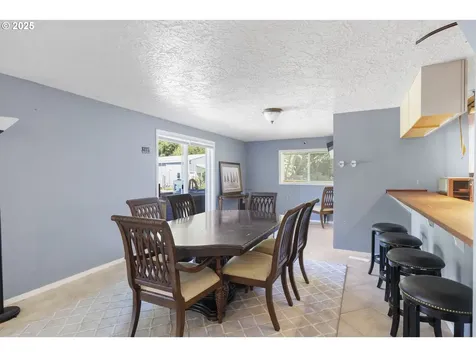 23851 Schultz Road NE Aurora OR 97002