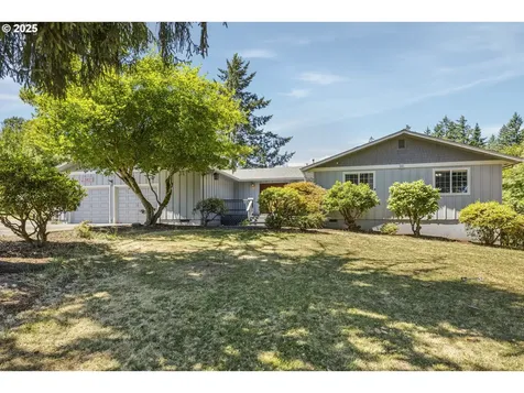 23851 Schultz Road NE Aurora OR 97002