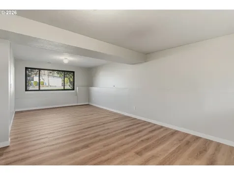 6830 Glen Echo Avenue Gladstone OR 97027