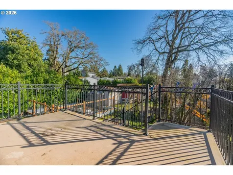 6830 Glen Echo Avenue Gladstone OR 97027