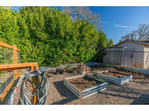 6830 Glen Echo Avenue Gladstone OR 97027