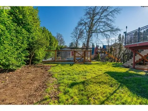 6830 Glen Echo Avenue Gladstone OR 97027
