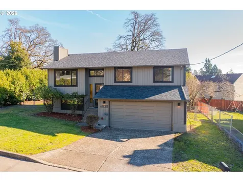6830 Glen Echo Avenue Gladstone OR 97027