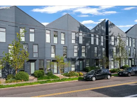 7168 N Vancouver Avenue Portland OR 97217