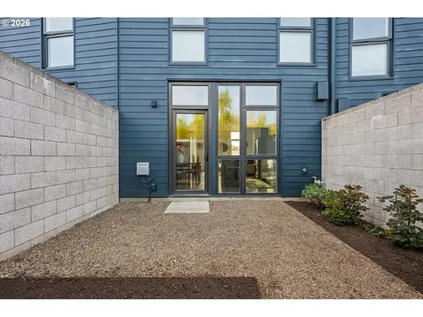 7168 N Vancouver Avenue Portland OR 97217