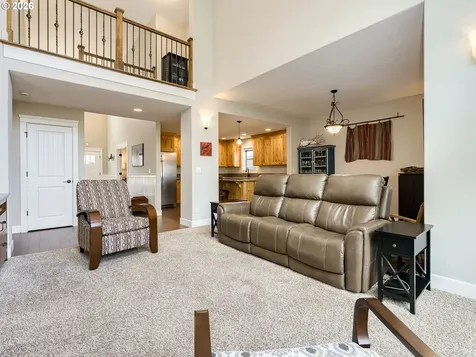 2799 NE Destiny Drive Mcminnville OR 97128