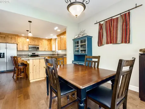 2799 NE Destiny Drive Mcminnville OR 97128